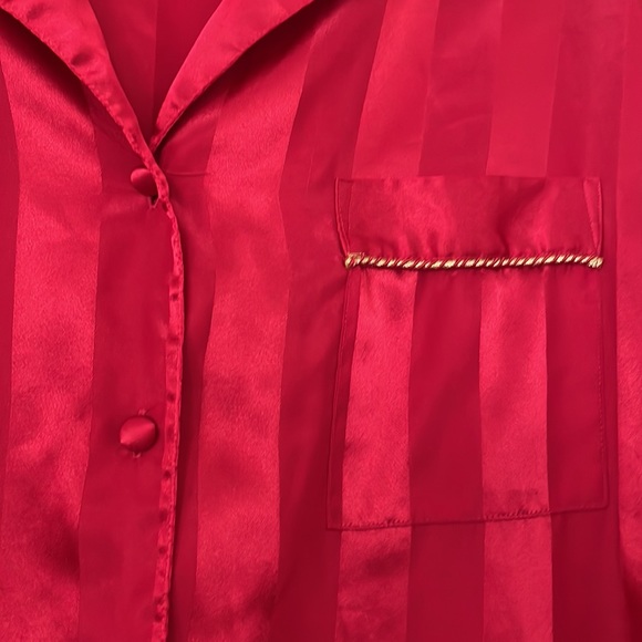 Erika Taylor Intimates Robe - Picture 4 of 8